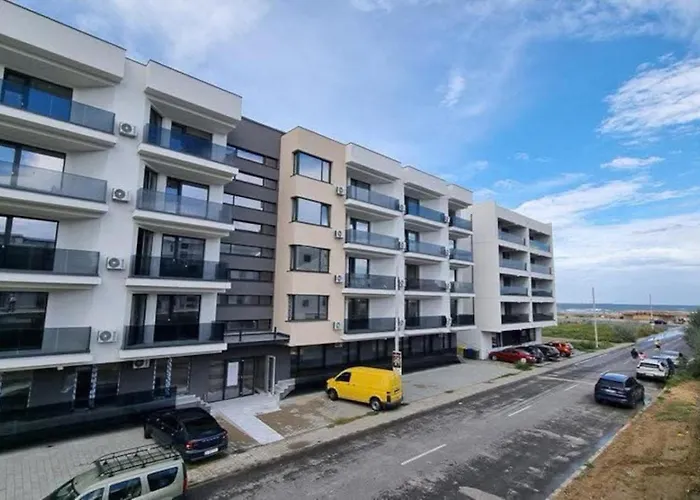 Sara Mamaia Nord Apartment